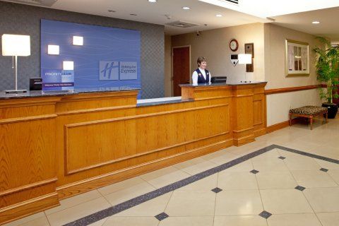 Express Richmond-brandermill-hull Street By Ihg