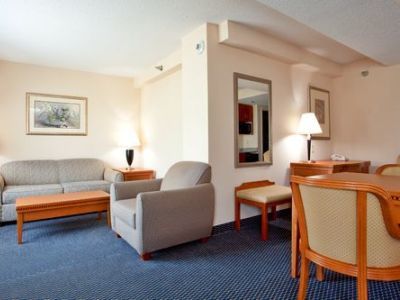 Express Richmond-brandermill-hull Street By Ihg
