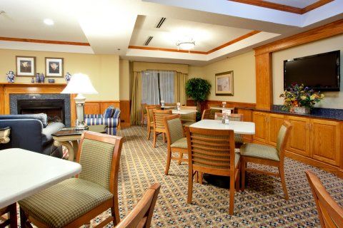 Express Richmond-brandermill-hull Street By Ihg Hotel
