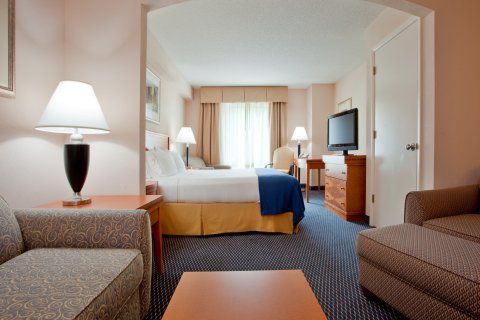Express Richmond-brandermill-hull Street By Ihg 2*